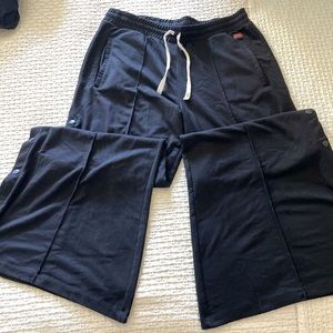 Peace Love World lounge pants